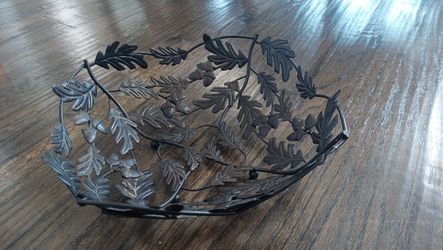 Cast Iron Decor Fruit Bowl