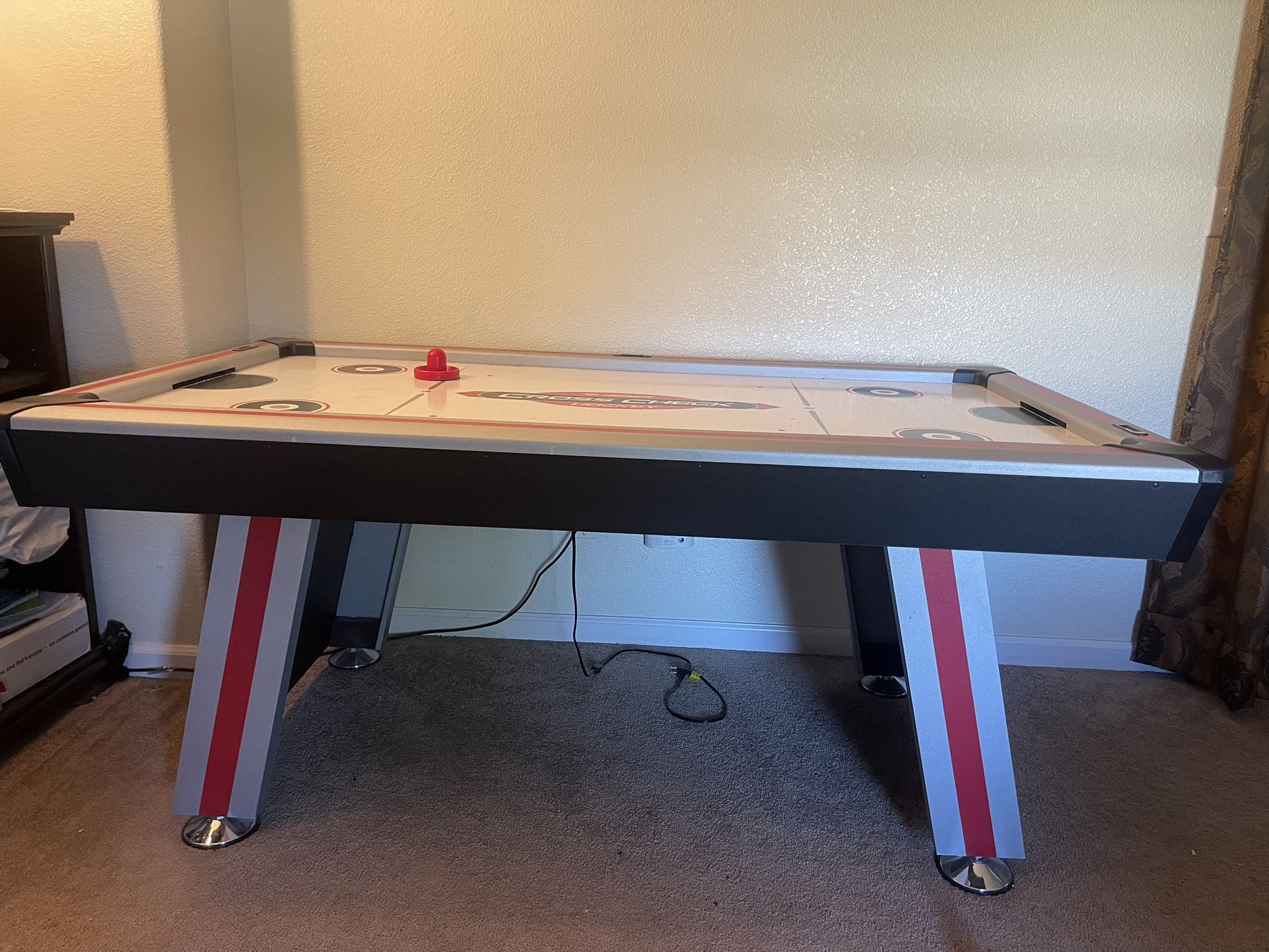 Air Hockey Table 