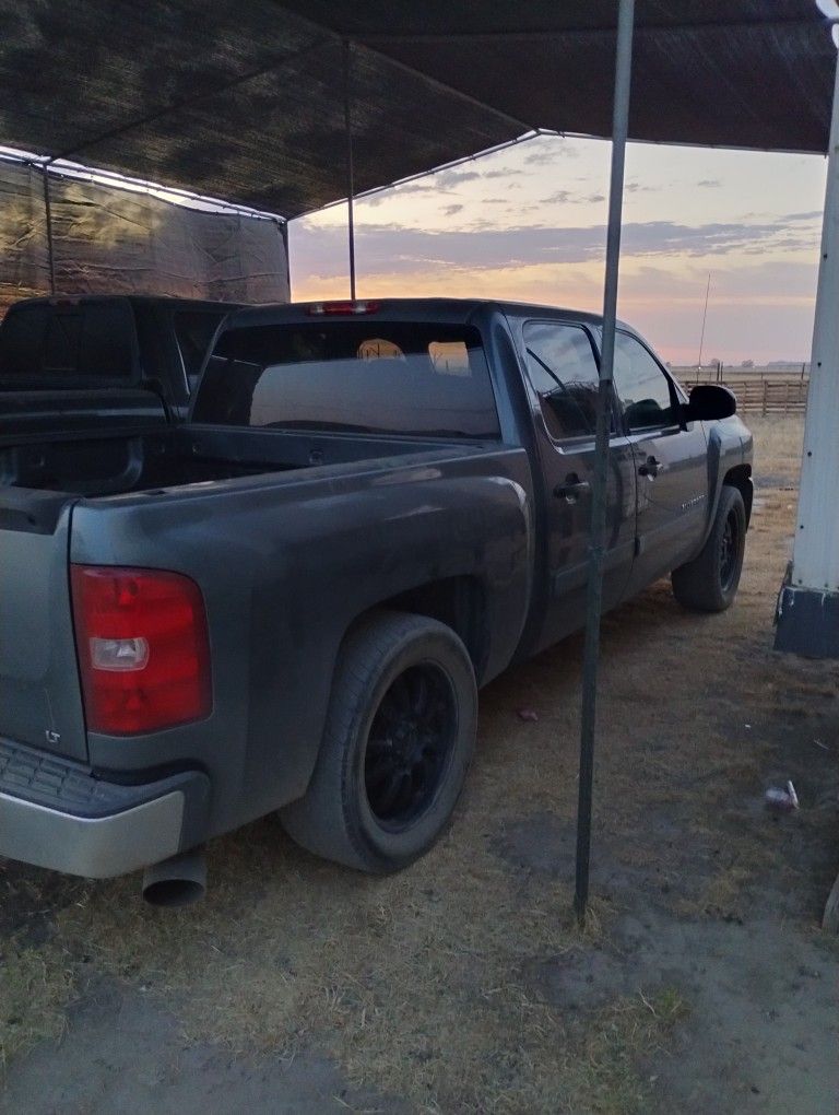 Chevy Silverado 2008