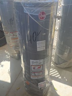 Gas Water Heater New Display Models 40and 50gal And 30gal 1yr Wrrty
