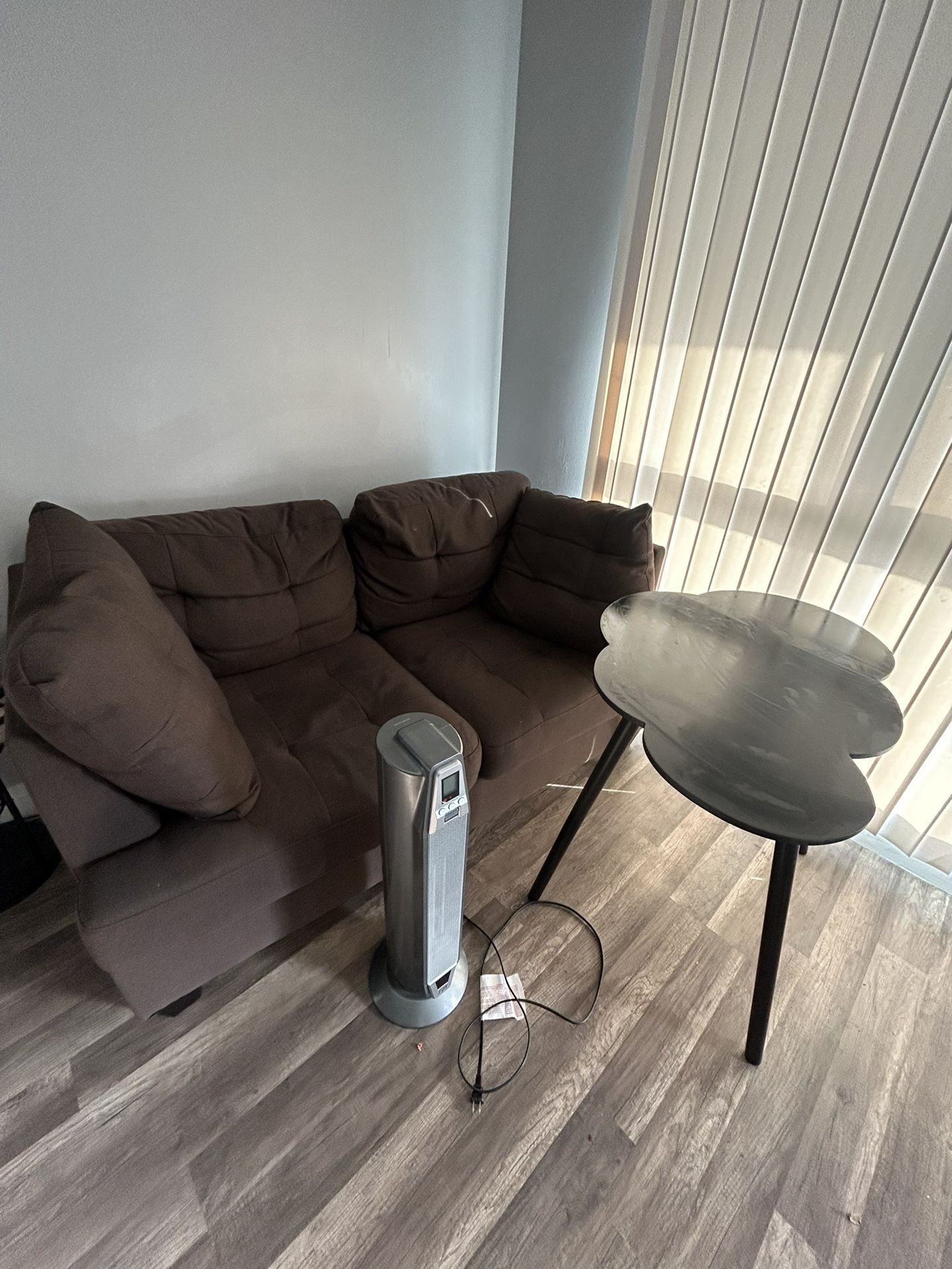 couch / table / heater