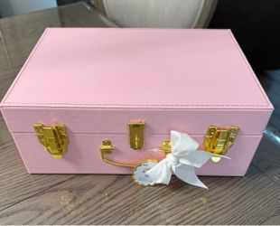NEW Pink Keepsake Storage Trunk Box