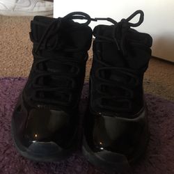 Air Jordan 11 Retro All Black, Womans