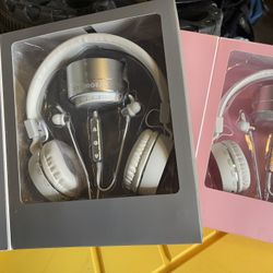 Bluetooth headphones