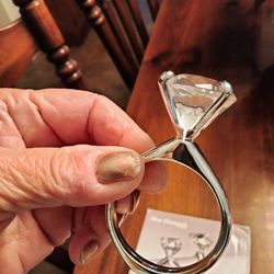 Diamond Napkin Holders Four To A Box Each Box Is $30 Never Been Used Perfect Very Different Beautiful