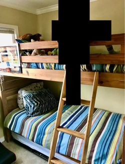 Solid wood bunk bed