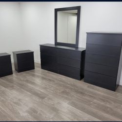 Dresser Whit Mirror , Chest And 2 Nightstands - Cómoda Con Espejo , Gavetero Y 2 Mesitas De Noche 