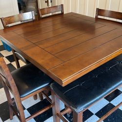 Dining room table