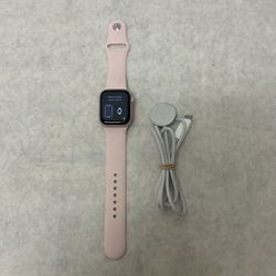 Apple Watch Series 9 GPS with charger pink