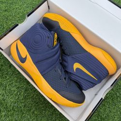 Nike Kyrie 2 Yellow Navy Size 10 