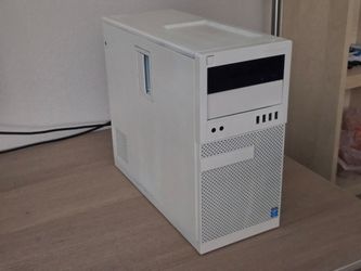 Custom Beige Dell Optiplex — Old-School Look, Not Old-School Specs