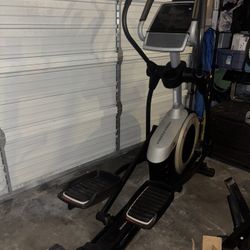 Pro-Form sport mode and strength training Elliptical 