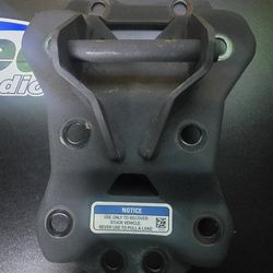 2024 Can Am Maverick X3 Xrs Turbo RR OEM Radius Rod Pull Plate 