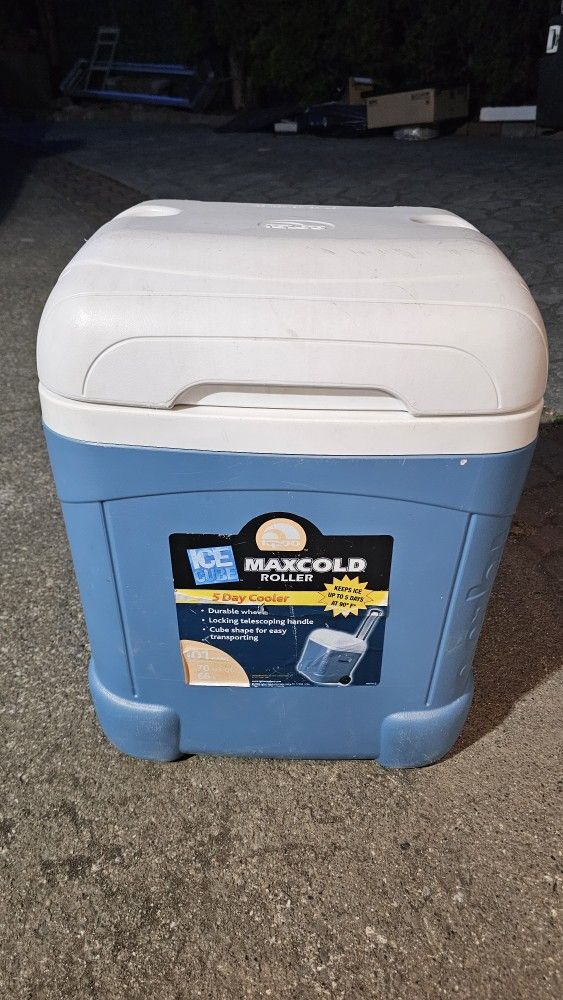 Igloo Cooler 70 Qt
