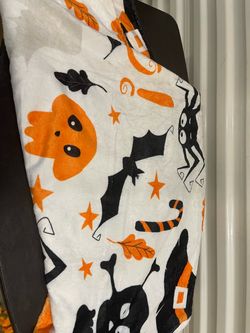 Halloween throw light weight