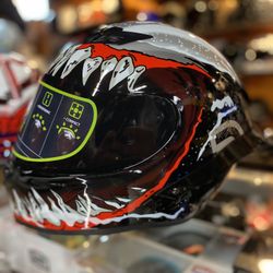 Venom New Dot Motorcycle Helmet $150