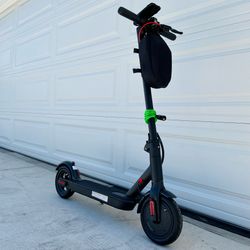 Electric scooter