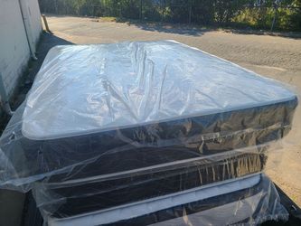 SUPER QUALITY QUEEN SIZE MATTRESS only special