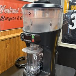 Hamilton Blender