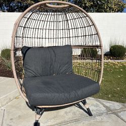Egg Chair 