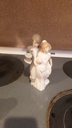 Lladro wedding figurine