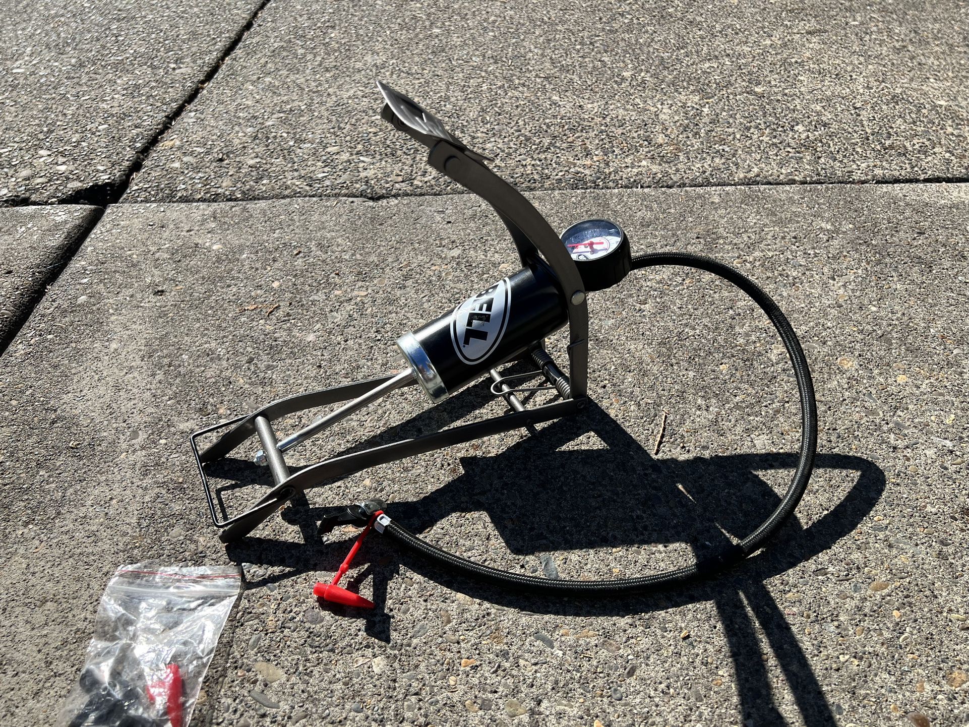 Bell Tire Foot Pump