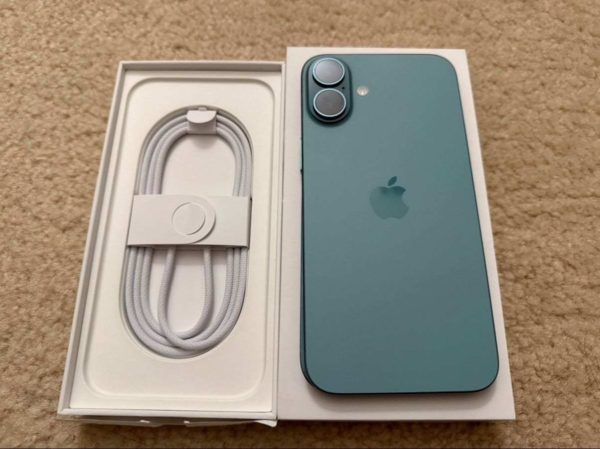 Mint Condition iPhone 16 Plus Green 128G for Sale