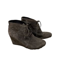 Clark’s Charcoal Grey Suede Ankle Wedge Booties Size 7.5