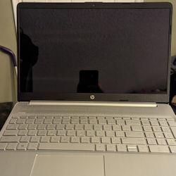 HP Laptop I.7 Pentium Processor, 15-in Display Screen, 