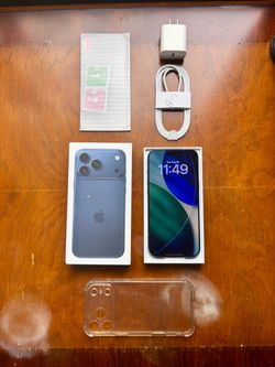 Apple iPhone 17 Pro Max 256 GB Deep Blue Factory Unlocked With Box And Bonus