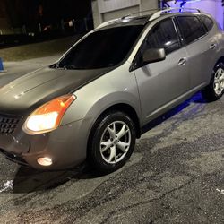 2009 Nissan Rogue 