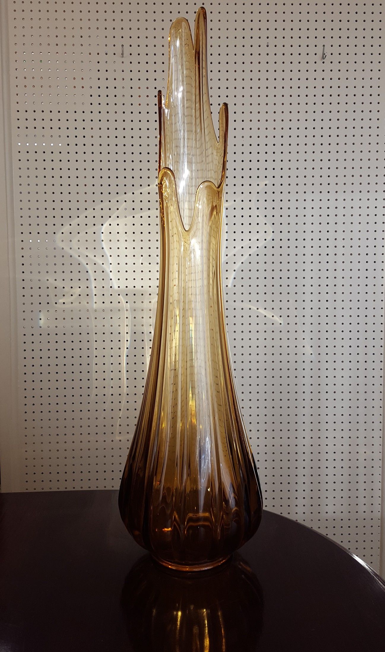 LARGE 34" vintage mid century L.E. Smith Amber glass floor vase swung vase