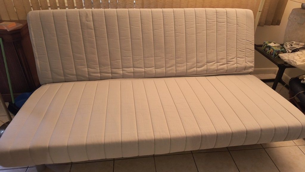 Ikea Futon