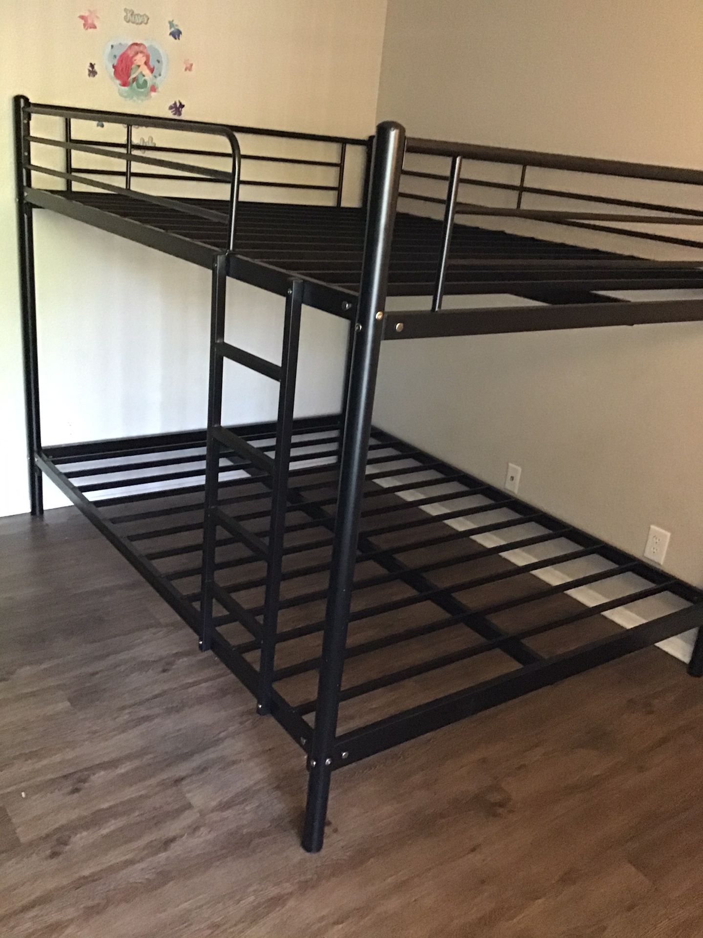 New!! Full over full bunkbed, full bunkbed, full bunk bed, bedroom furniture , black, metal
