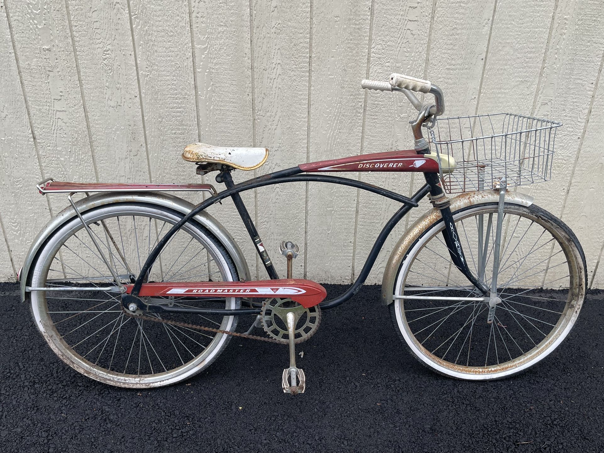 Bicycle Vintage (Discoverer/ Road master)
