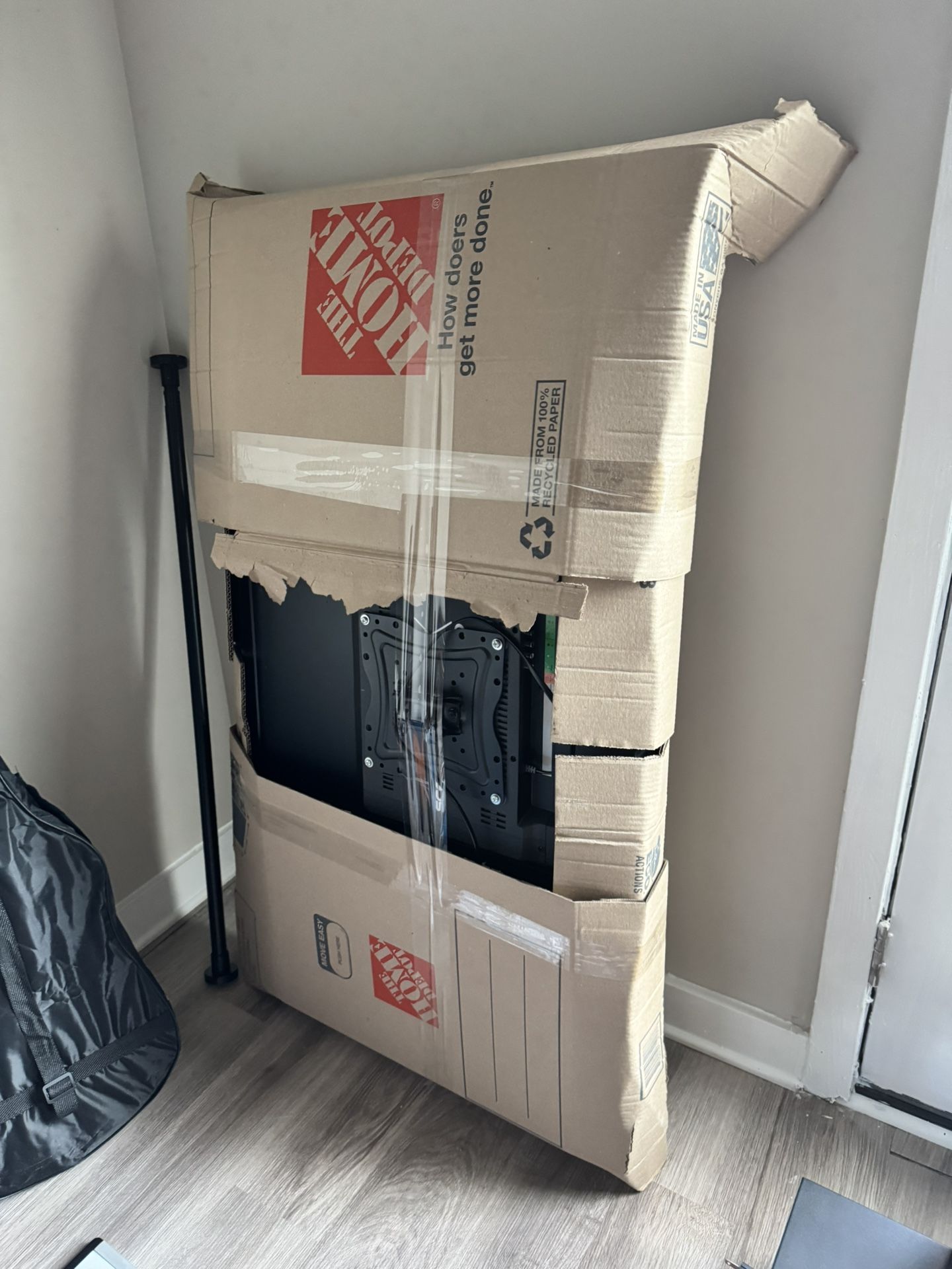 55in TV (will Include Roku Remote)