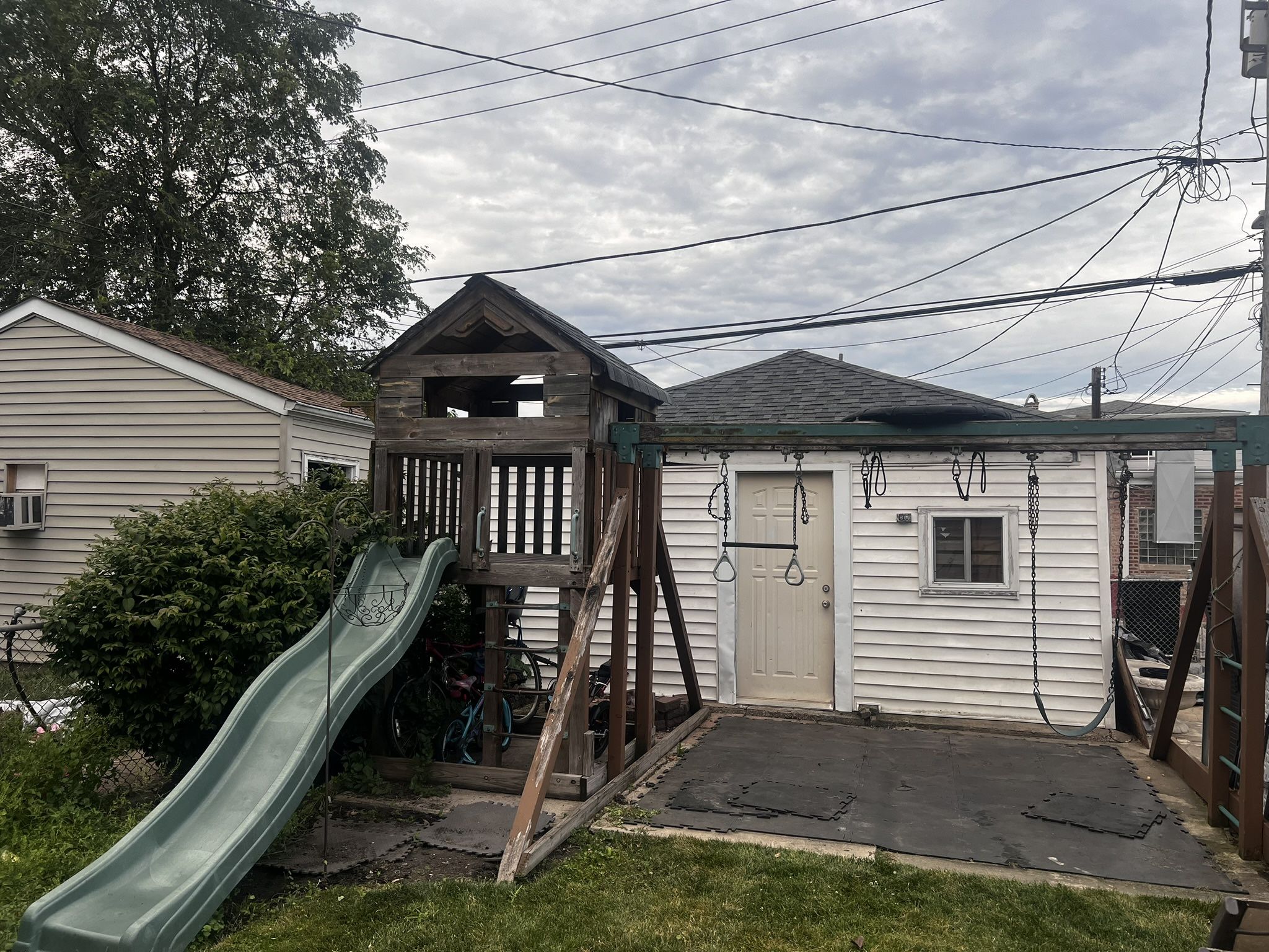 Swing set