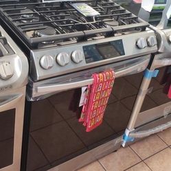 Samsung Slide In Gas Stove Stainless Steel D53CJ