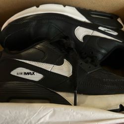 🔥 Nike Air Max 90 LTR (GS) – Youth Size 5.5Y 🔥