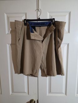 Like new size 40 shorts $20