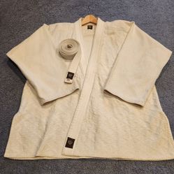 Gi, Martial Arts - Golden Tiger