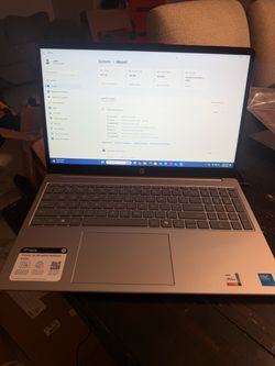 HP 15.6" FHD IPS Notebook Intel Core i5-1334U 12GB RAM 512GB SSD Natural Silver $290 LIKE NEW I HAVE NO USE FOR IT ANYMORE PRICE IS FIRM