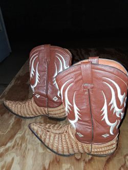 BROWN LEATHER WESTERN COWBOY BOOTS WITH WHITE EMBROIDERY SIZE 12 1/2