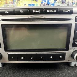 HYUNDAI SANTE FE FACTORY CD PLAYER 