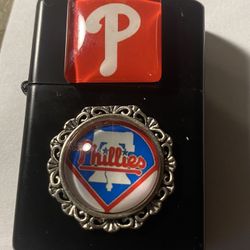 Philadelphia Phillies fliptop lighter new without fuel