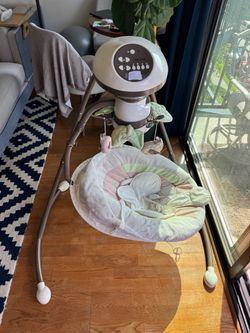 Baby swing