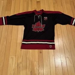 Canada Jersey, Men's Medium, EXCELLENT Condition!