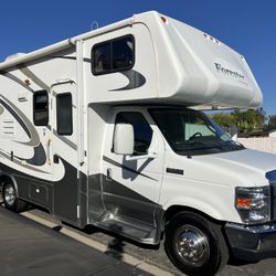 2011 Ford E450 Forester 23ft  RV 