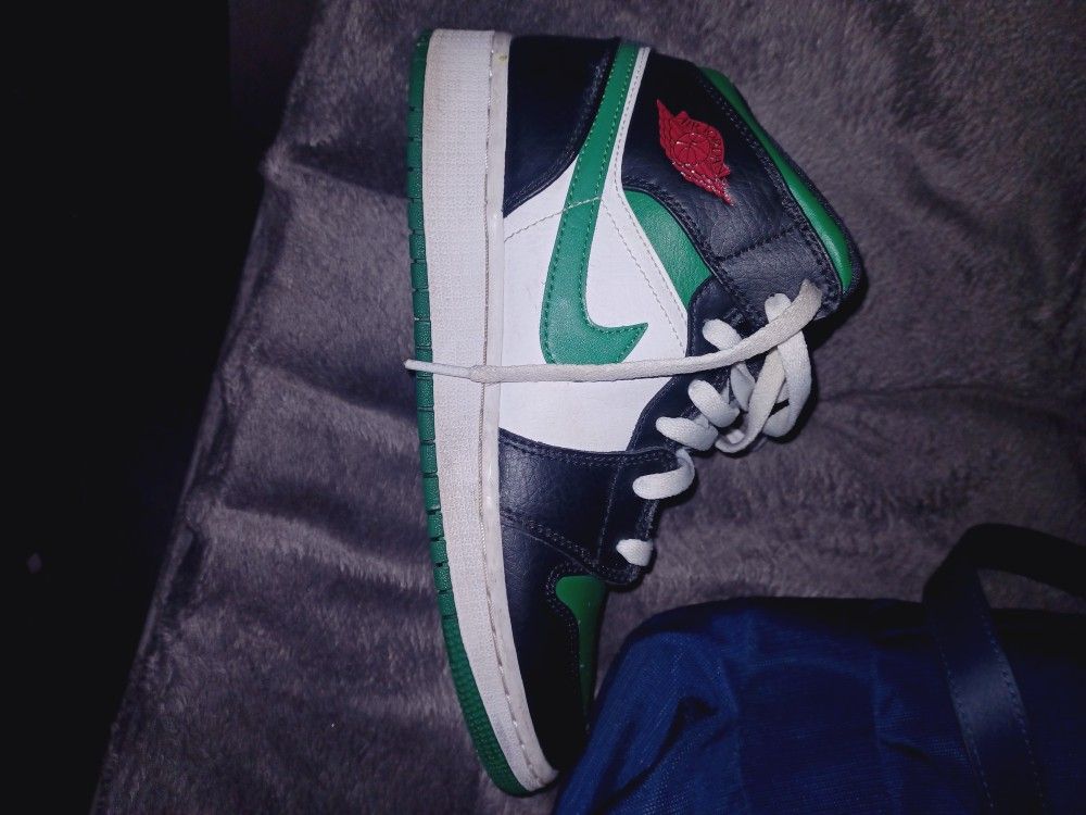 Air Jordan 1 Mid