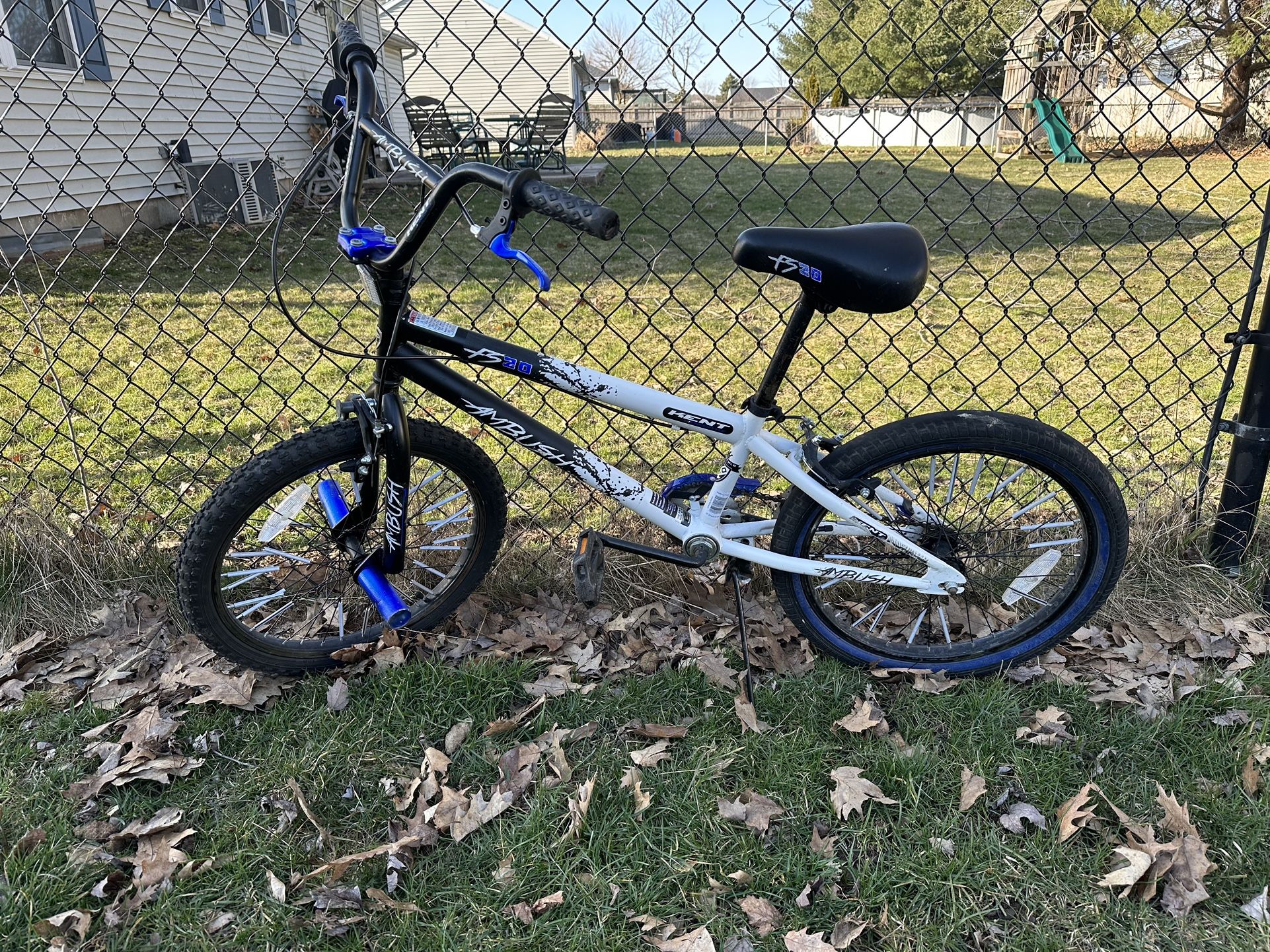 Kent Bicycles 20" Boy's Ambush BMX Bike, Black/Blue